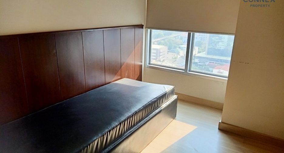 For rent 2 bedrooms condo in Sathon, Bangkok