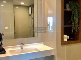 Condo en alquiler de 2 habitaciones en Phaya Thai, Bangkok
