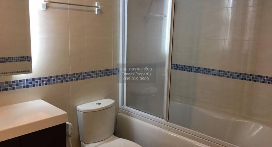 For rent 2 bedrooms condo in Sathon, Bangkok
