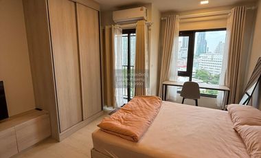For rent 1 bed condo in Khlong San, Bangkok