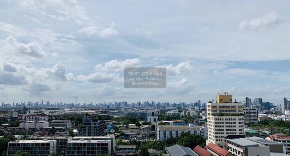 For rent 2 bedrooms condo in Bang Na, Bangkok