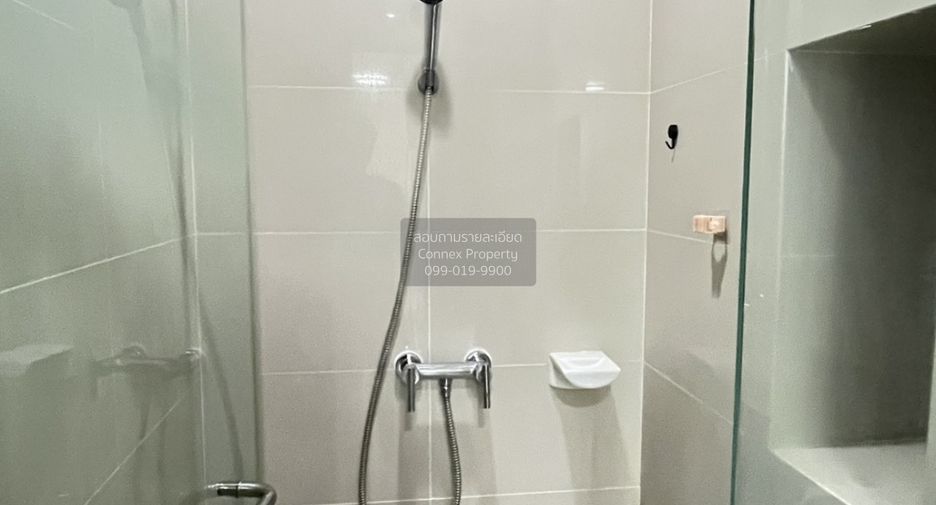 For rent 2 bedrooms condo in Bang Na, Bangkok
