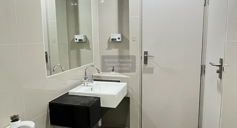 For rent 2 bedrooms condo in Bang Na, Bangkok