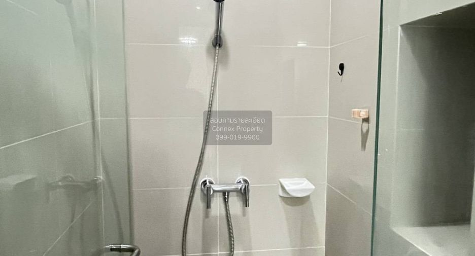 For rent 2 bedrooms condo in Bang Na, Bangkok
