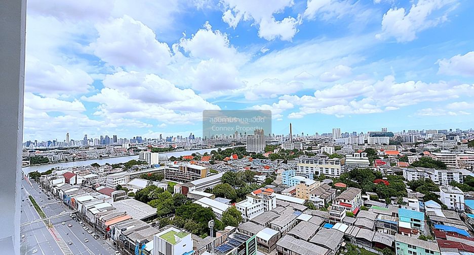 For rent 2 bedrooms condo in Bang Phlat, Bangkok