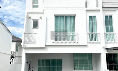ให้เช่า 3 ห้องนอน ทาวน์เฮ้าส์ ใน บางพลี, สมุทรปราการ