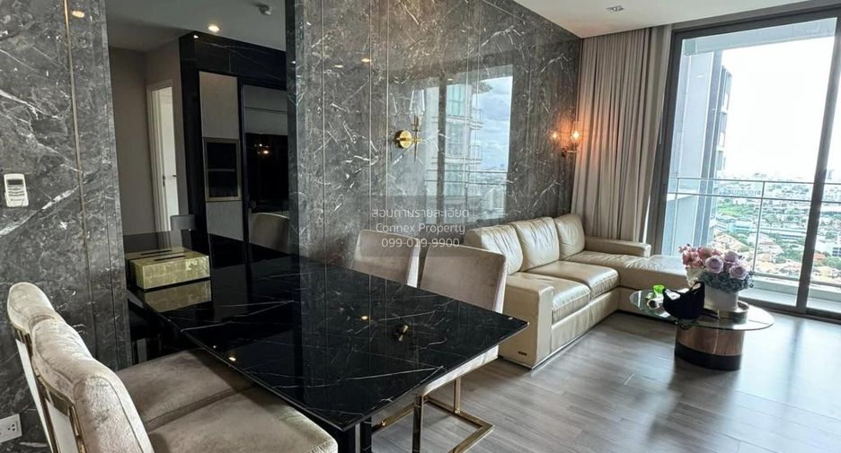 For rent 2 bedrooms condo in Khlong Toei, Bangkok
