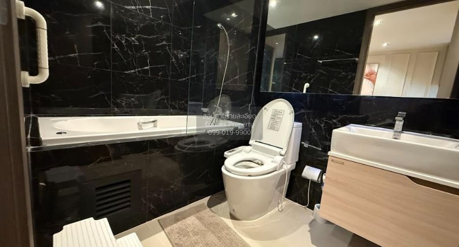 Wohnung zur Miete mit 2 Zimmer in Bang Rak, Bangkok