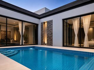 À louer 3 chambres villa à Mueang Phuket, Phuket
