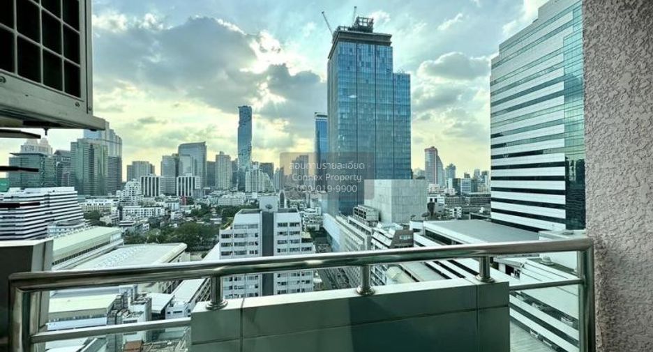 Wohnung zur Miete mit 1 Zimmer in Bang Rak, Bangkok