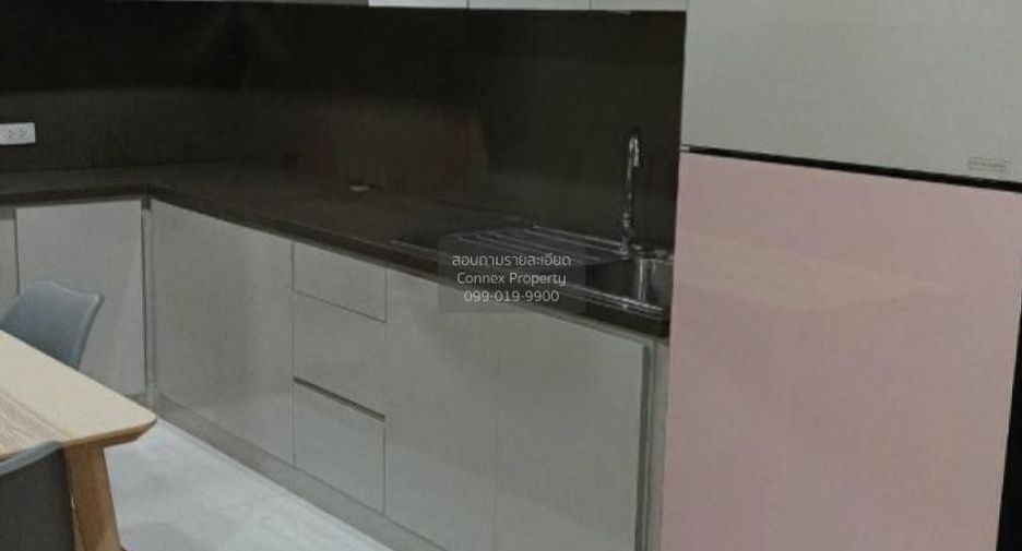 For rent 2 ベッドルーム condo in Bang Rak, Bangkok