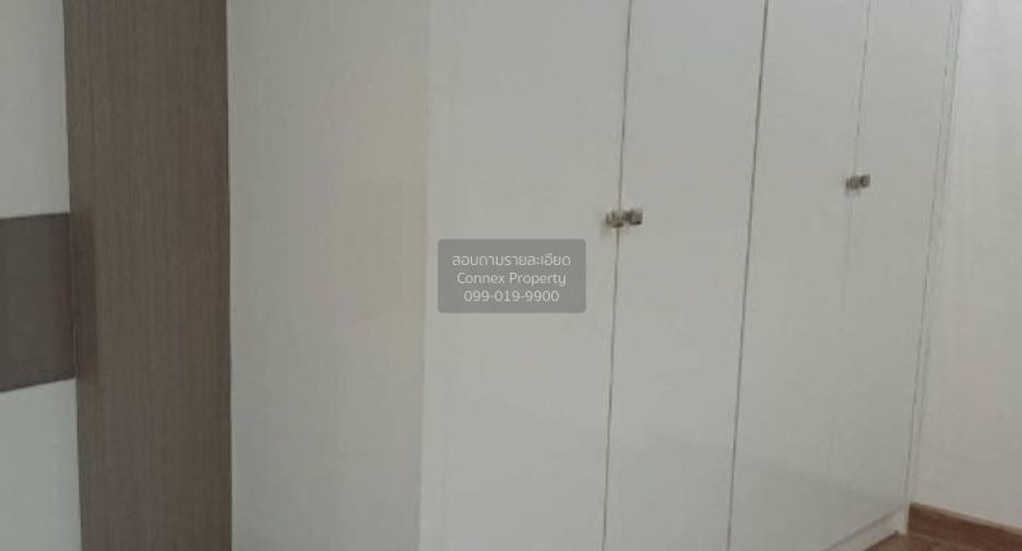 For rent 2 ベッドルーム condo in Bang Rak, Bangkok
