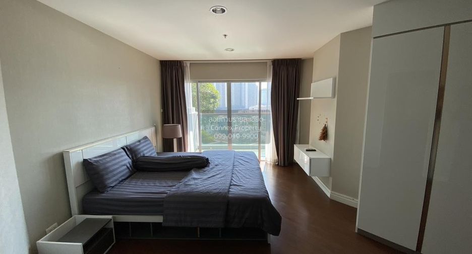 For rent 5 bedrooms condo in Huai Khwang, Bangkok