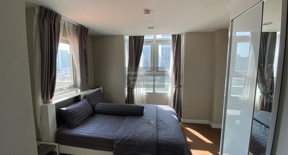 For rent 5 bedrooms condo in Huai Khwang, Bangkok