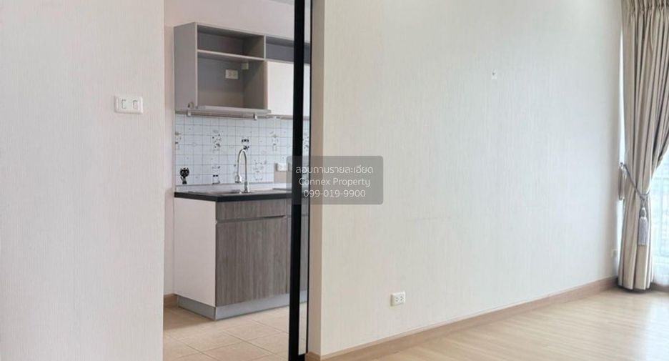 For rent 2 bedrooms condo in Bangkok Noi, Bangkok