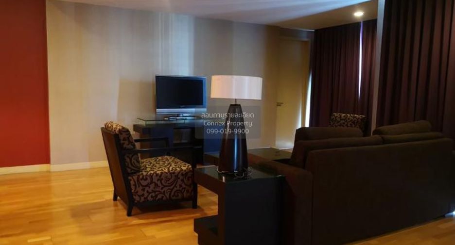 For rent 3 bedrooms condo in Sathon, Bangkok