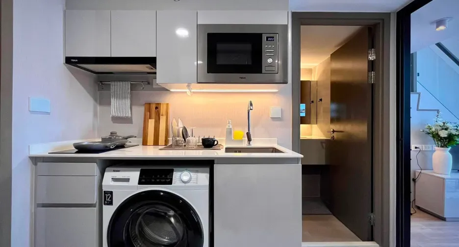 For rent 1 bed condo in Khlong Toei, Bangkok