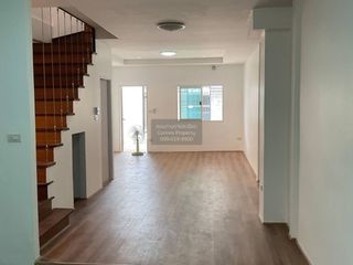 For rent 2 bedrooms townhouse in Phra Khanong, Bangkok