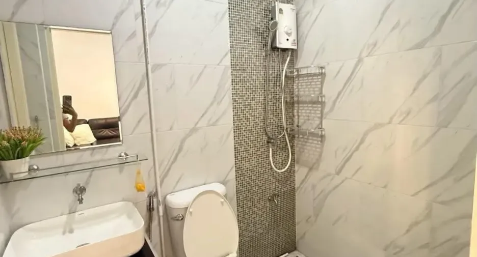 Haus zur Miete mit 2 Zimmer in Mueang Phuket, Phuket