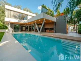 À vendre 4 chambres villa à Thalang, Phuket