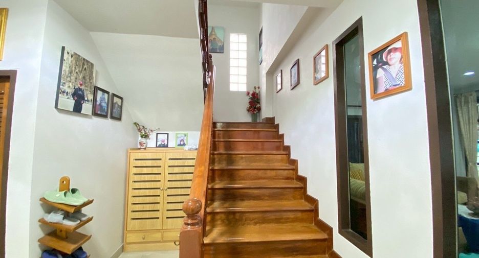 À vendre 4 chambres maison à Bueng Kum, Bangkok