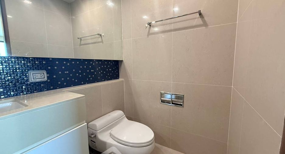 Wohnung zur Miete und zum Kauf mit 2 Zimmer in Sathon, Bangkok