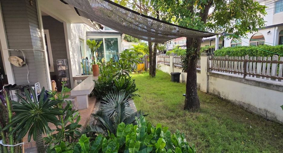 For sale 3 bedrooms house in Mueang Chon Buri, Chonburi