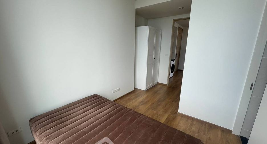 Продажа 2 спальни кондо в Кхлонг Тоеи, Бангкок