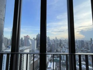 出售 1 卧室 公寓 在 Bang Rak, 曼谷