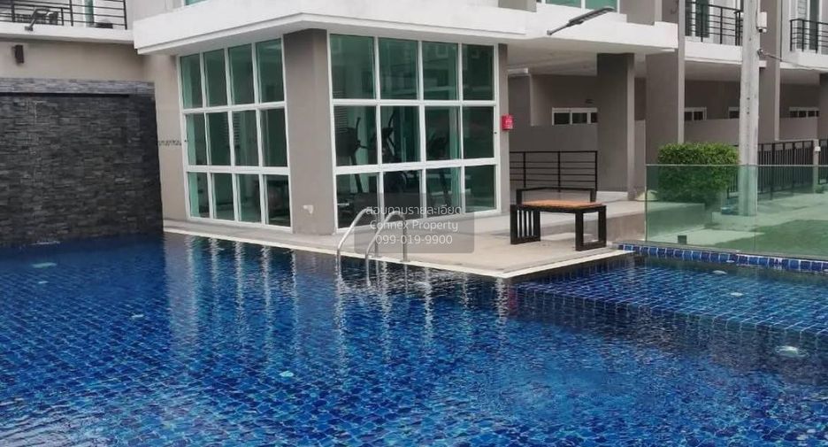 For rent 3 bedrooms townhouse in Min Buri, Bangkok