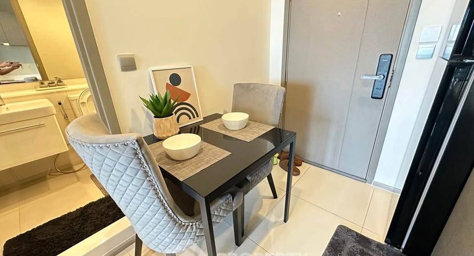 Wohnung zum Kauf mit 1 Zimmer in Huai Khwang, Bangkok