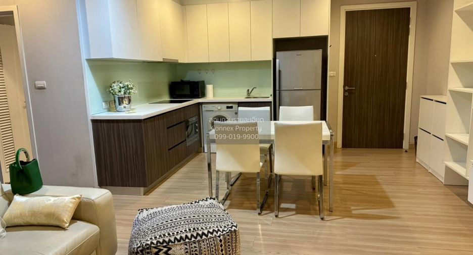 For rent 2 bedrooms condo in Khlong San, Bangkok