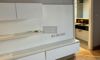 For rent 2 bedrooms condo in Khlong San, Bangkok