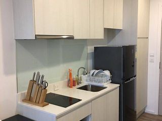 Condo en venta de 1 habitaciones en Si Racha, Chonburi