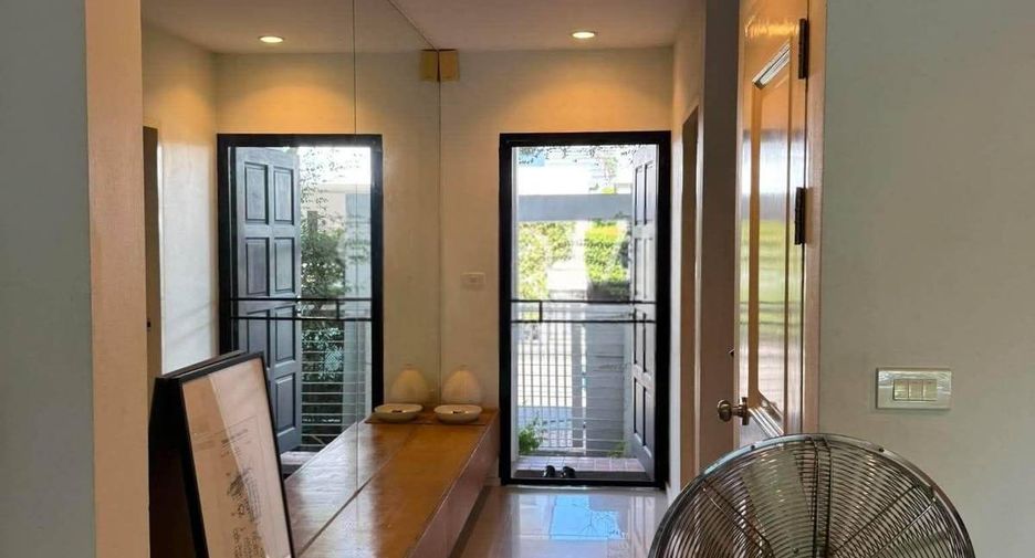 For sale 3 bedrooms house in Bang Khen, Bangkok