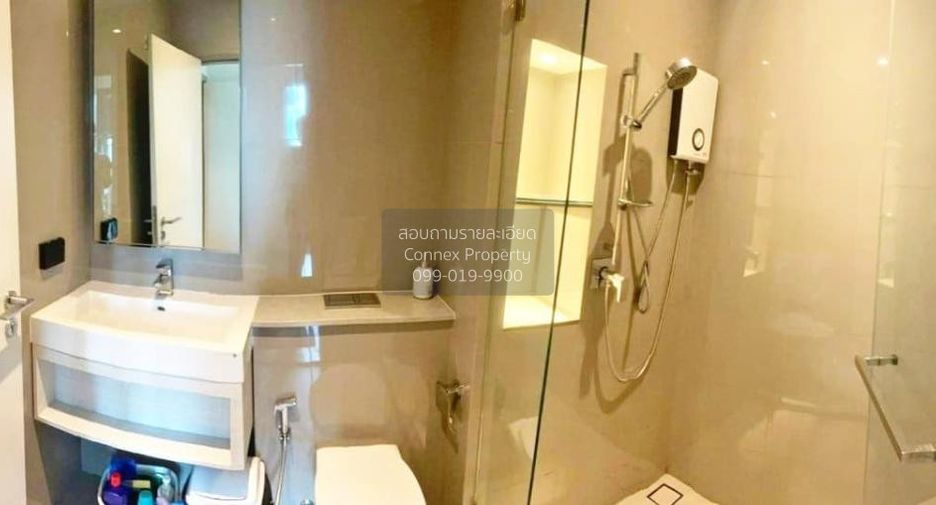 For rent 2 bedrooms condo in Thon Buri, Bangkok