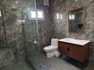 Haus zum Kauf und zur Miete mit 4 Zimmer in Watthana, Bangkok