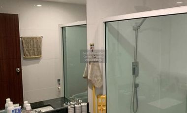 For rent 1 bed condo in Khlong San, Bangkok