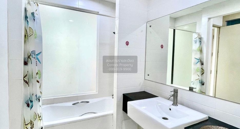 Condo en alquiler de 1 habitaciones en Huai Khwang, Bangkok