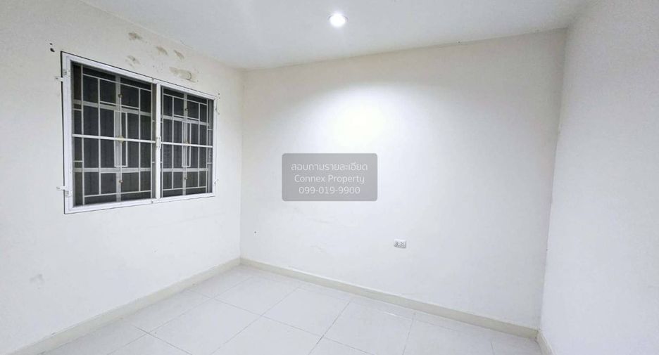 À louer 4 chambres maison de ville à Mueang Samut Sakhon, Samut Sakhon