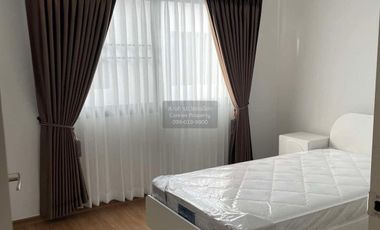 À louer 3 chambres maison de ville à Bang Phli, Samut Prakan