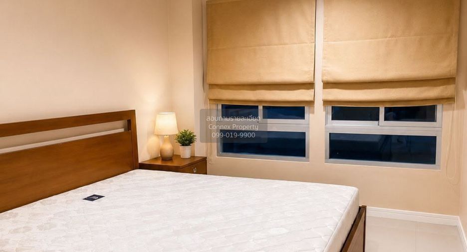 For rent 4 bedrooms townhouse in Suan Luang, Bangkok