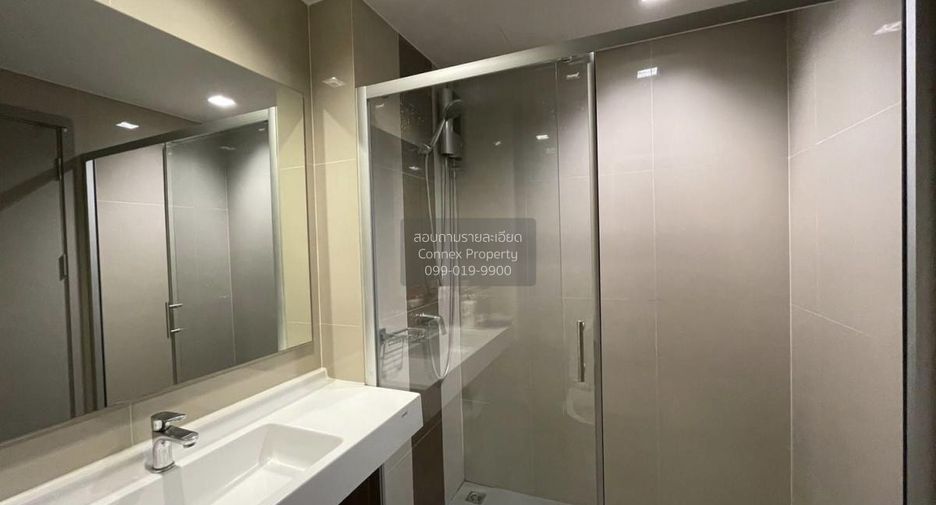 For rent 2 bedrooms condo in Phra Khanong, Bangkok