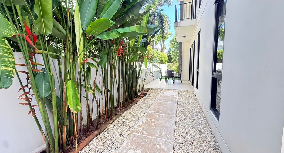 For rent 4 bedrooms villa in Thalang, Phuket