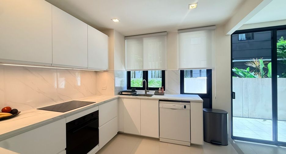 For rent 4 bedrooms villa in Thalang, Phuket