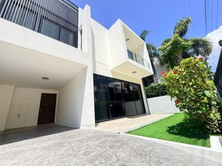 For rent 4 bedrooms villa in Thalang, Phuket