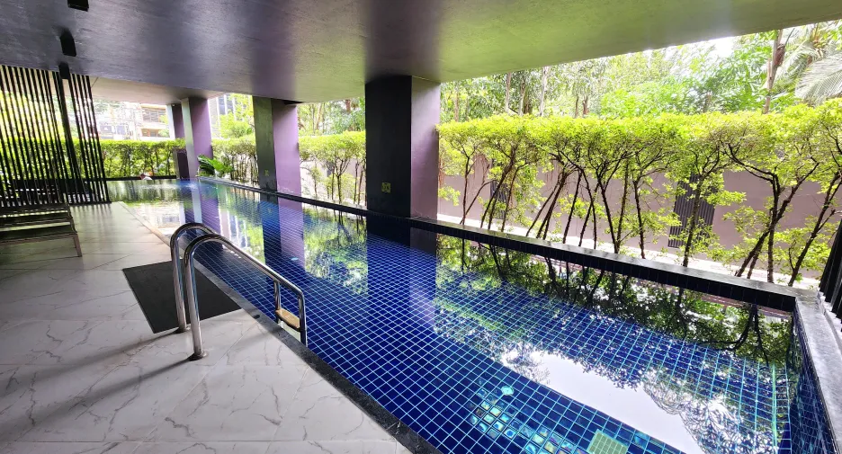 出售 和 出租 1 卧室 公寓 在 Khlong Toei, 曼谷