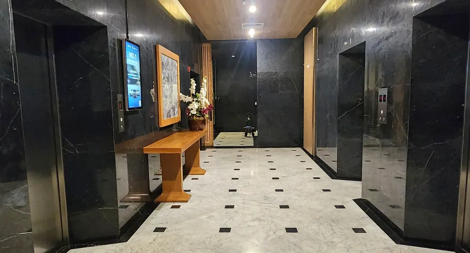 出售 和 出租 1 卧室 公寓 在 Khlong Toei, 曼谷