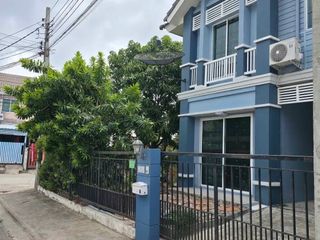 For sale 3 bedrooms townhouse in Bang Phli, Samut Prakan