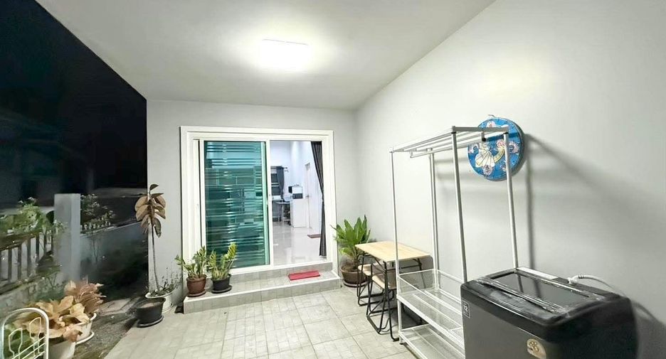 Haus zur Miete mit 2 Zimmer in Mueang Phuket, Phuket